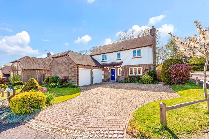 4 Bedroom Detached House For Sale In Graffham Close, Chichester, West Sussex, PO19