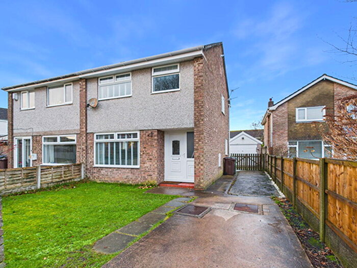 3 Bedroom Semi Detached House For Sale In Helston Close, Southport, Sefton, PR9