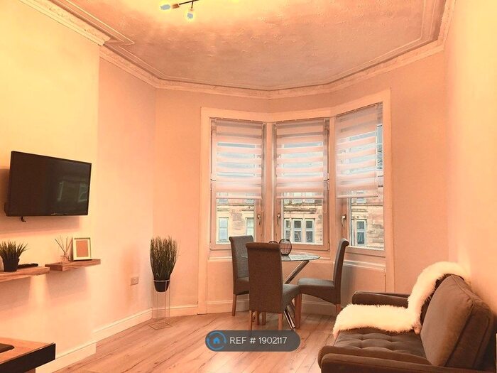 2 Bedroom Flat To Rent In Tollcross Road, Glasgow, G31