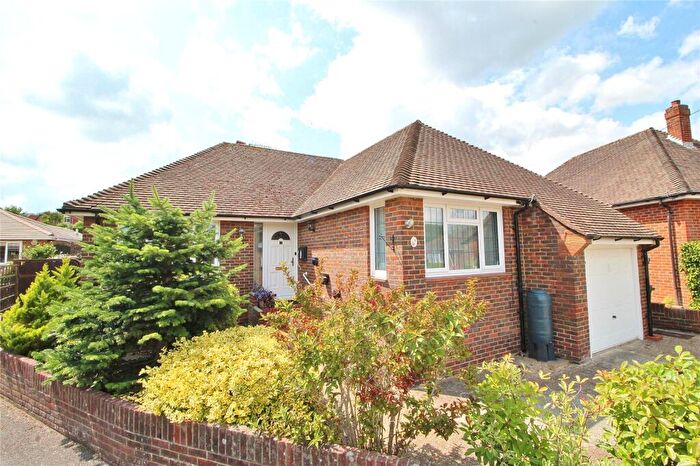2 Bedroom Bungalow For Sale In Franklands Close, Findon Valley, Worthing, West Sussex, BN14