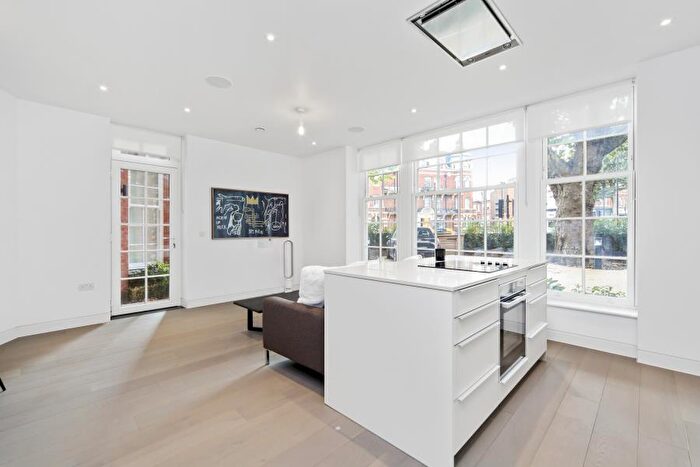 1 Bedroom Flat To Rent In Heath Drive, Hampstead, NW3