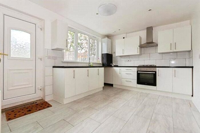 3 Bedroom Terraced House For Sale In Astbury Avenue, Smethwick, West Midlands, B67