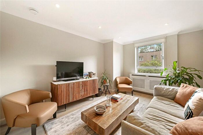 1 Bedroom Flat To Rent In Regents Plaza Apartments, Kilburn Priory, NW6