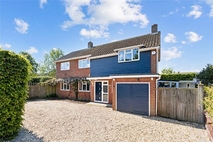 4 Bedroom Country House For Sale In Northfield Road, Sherfield On Loddon, RG27