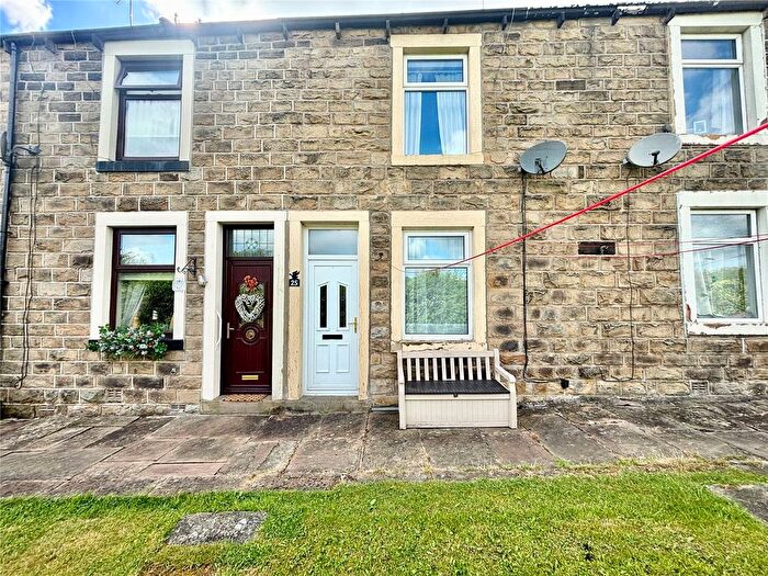2 Bedroom Terraced House For Sale In Waddington Street, Earby, Barnoldswick, Lancashire, BB18