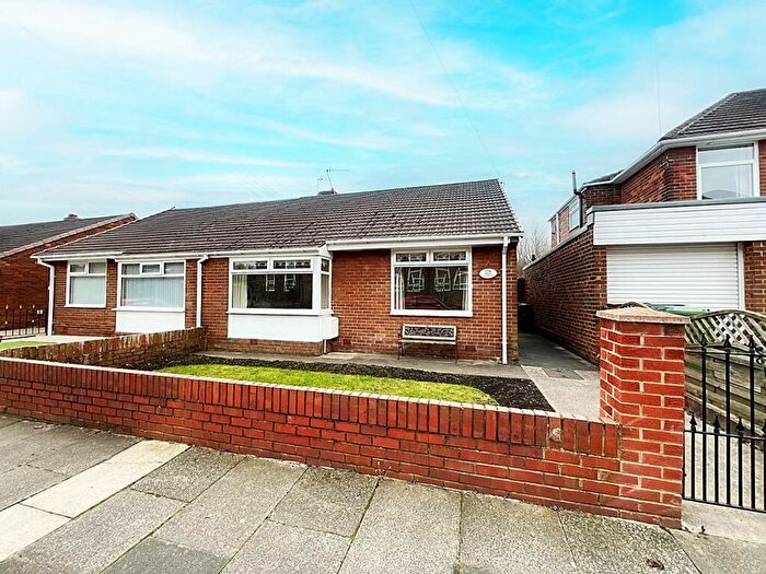 2 Bedroom Semi-Detached Bungalow For Sale In Debdon Gardens, Newcastle Upon Tyne, NE6