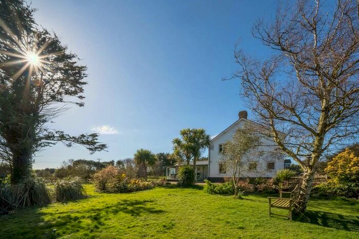 4 Bedroom Detached House For Sale In Shorwell, Isle Of Wight, PO30