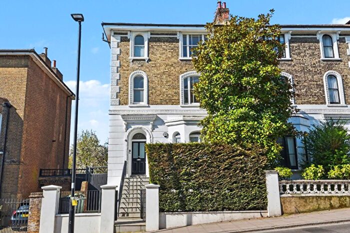 1 Bedroom Flat For Sale In Dartmouth Park Hill, Dartmotuh Park, London, NW5