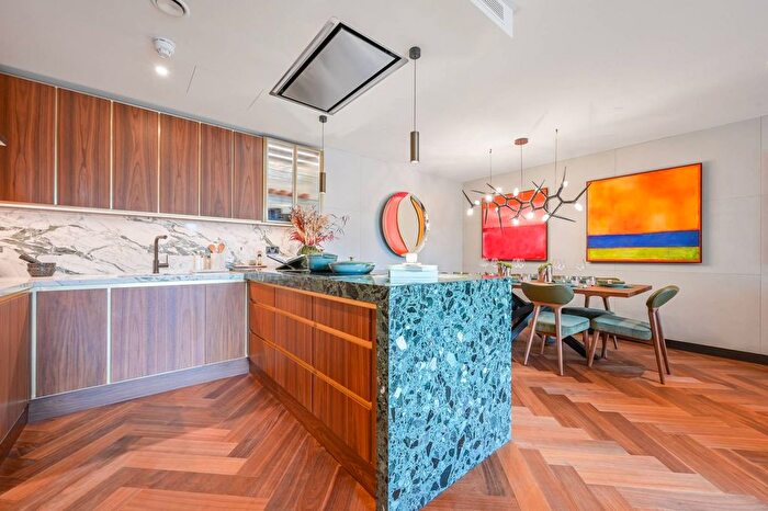 3 Bedroom Flat For Sale In London Dock, Wapping, E1W