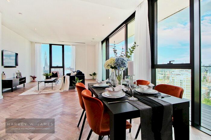 3 Bedroom Flat To Rent In Gauging Square, London, E1W