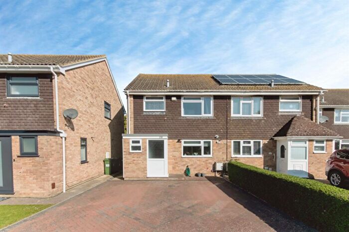 3 Bedroom Semi-Detached House For Sale In Aylesbury Avenue, Eastbourne, BN23