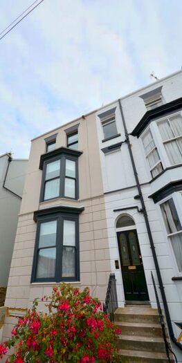 4 Bedroom Maisonette To Rent In Cannonbury Road, Ramsgate, CT11