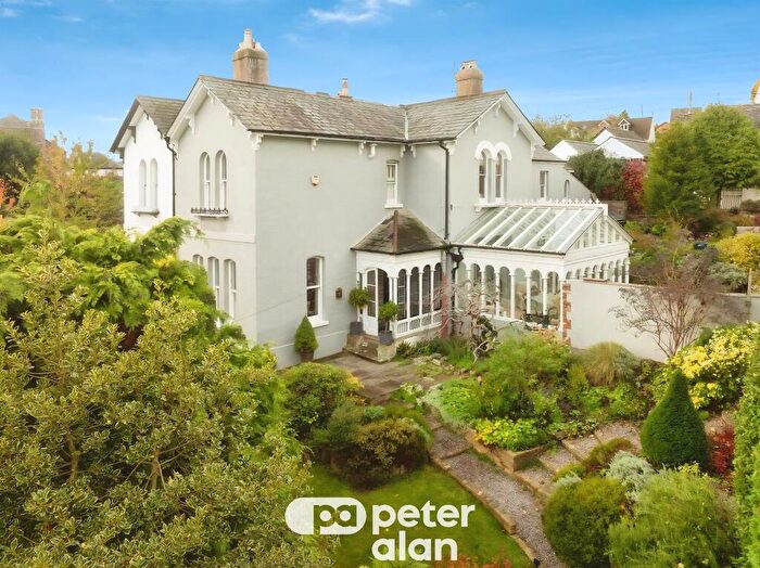 4 Bedroom Semi Detached House For Sale In New Dixton Road, Monmouth, NP25