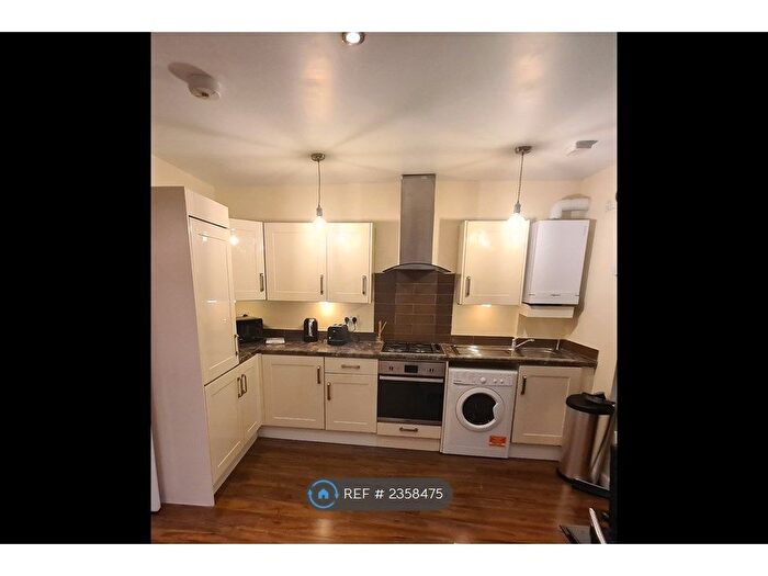 1 Bedroom Flat To Rent In Upper Tooting Road, London, SW17
