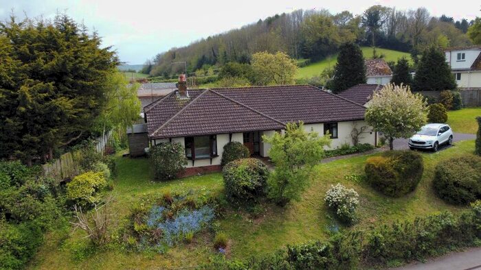 4 Bedroom Detached Bungalow For Sale In Exmouth Road, Newton Poppleford, EX10