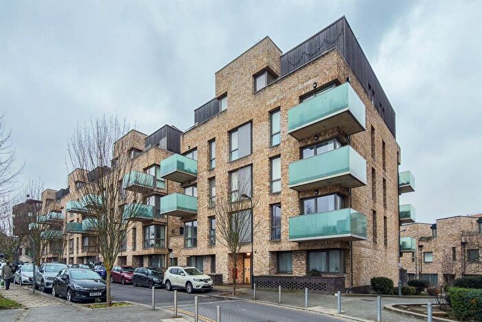 1 Bedroom Flat For Sale In Japonica Apartments, Brent, NW10