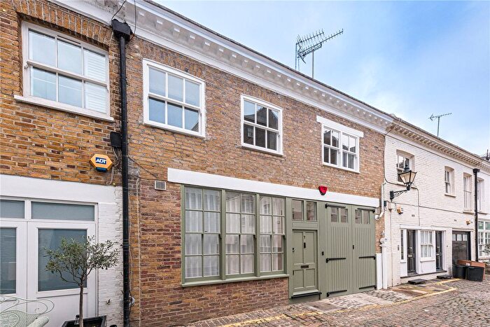 4 Bedroom Mews For Sale In Atherstone Mews, London, SW7