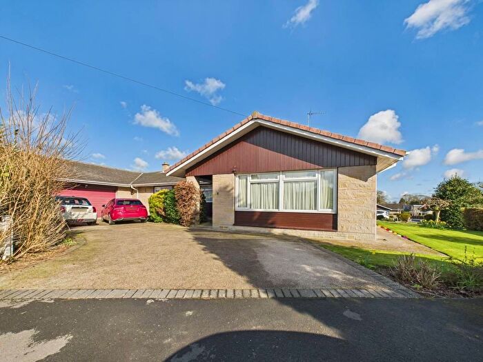 6 Bedroom Detached Bungalow For Sale In Bermuda Avenue, Skirlaugh, HU11