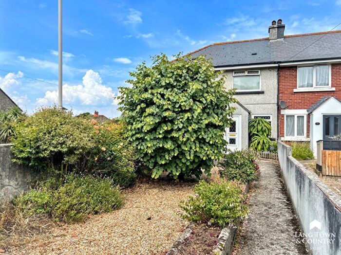 4 Bedroom Semi-Detached House For Sale In Hooe Road, Plymstock, Plymouth, PL9