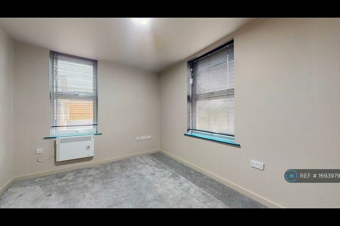 2 Bedroom Flat To Rent In D, Worksop, S80