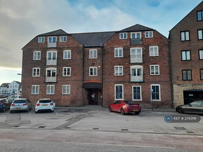 2 Bedroom Flat To Rent In Riverside Lodge, Boston, PE21