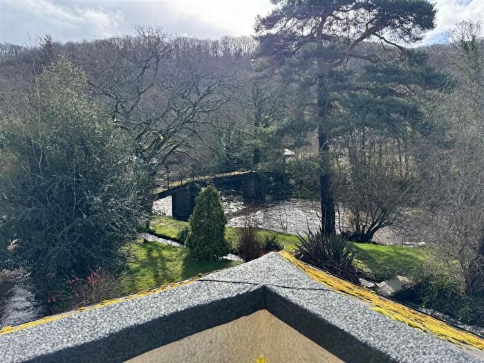 1 Bedroom Flat To Rent In Dunsford, EX6
