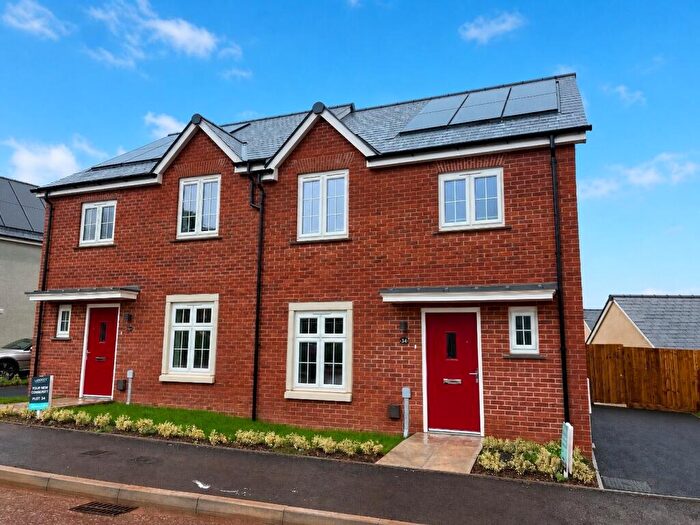 3 Bedroom House To Rent In Elm Park, Exeter, EX2