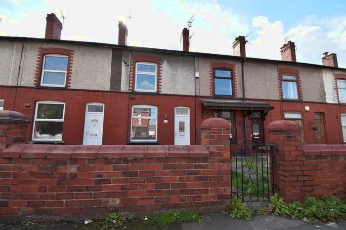 2 Bedroom House To Rent In Wigan Road, Atherton, Manchester, M46