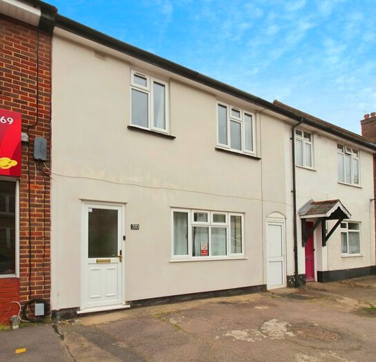 3 Bedroom Terraced House To Rent In High Street, Berkhamsted, Hertfordshire, HP4