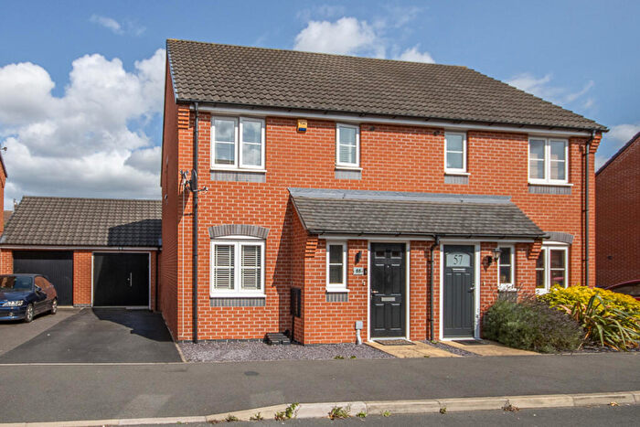 3 Bedroom Semi-Detached House For Sale In Merton Drive, Mackworth, DE22