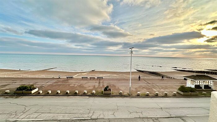1 Bedroom Flat For Sale In Grand Parade, St. Leonards-On-Sea, TN38