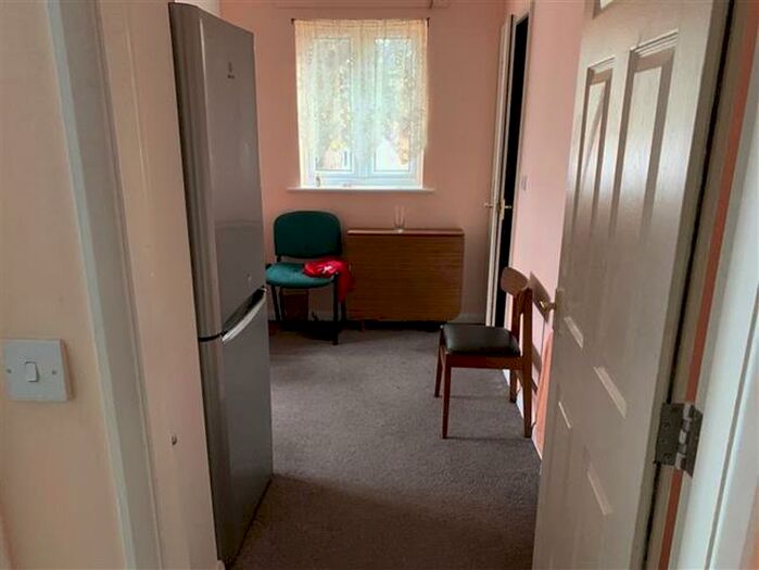 8 Bedroom Detached House For Sale In Ajax Court, Flats, A, B & C, Ferry