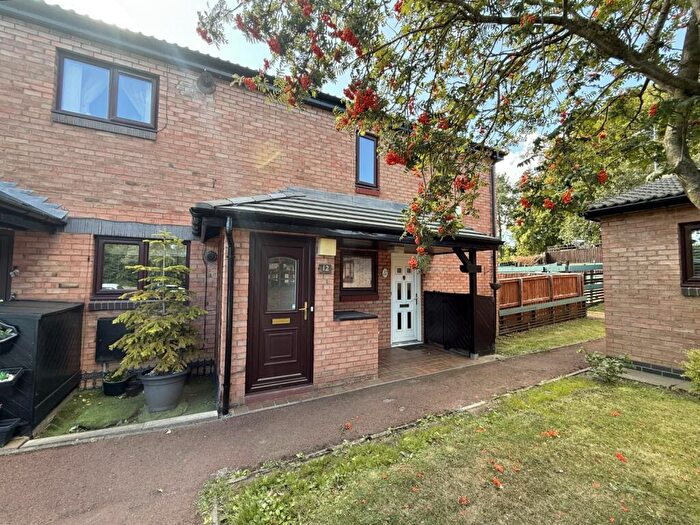 2 Bedroom Flat For Sale In Birch Court, Doxford Park, Sunderland, SR3