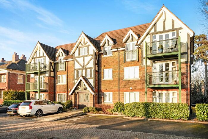 3 Bedroom Apartment To Rent In Maplewood Court, Northwood, HA6