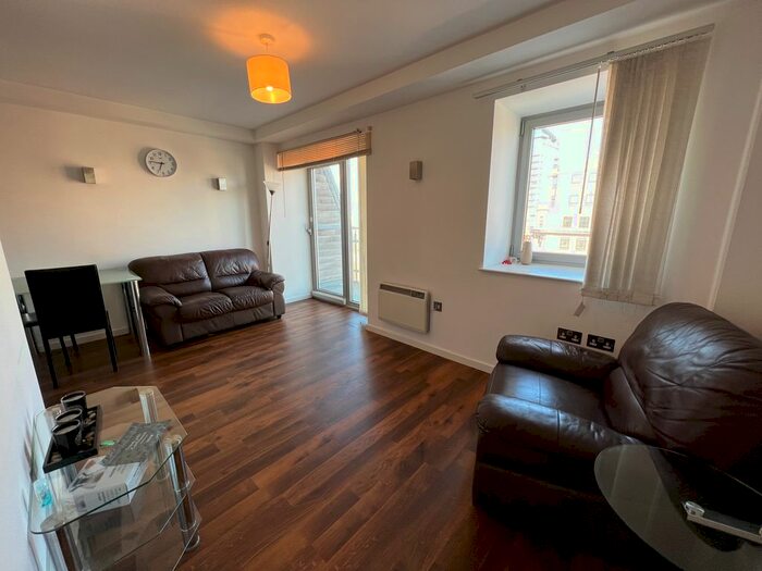 1 Bedroom Flat To Rent In Basilica, King Charles Street, Leeds, LS1