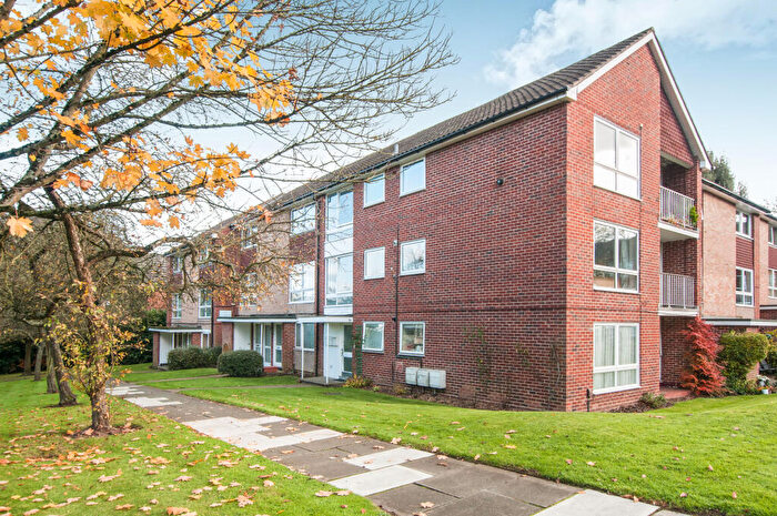 2 Bedroom Flat To Rent In Fernley Court, Maidenhead, SL6