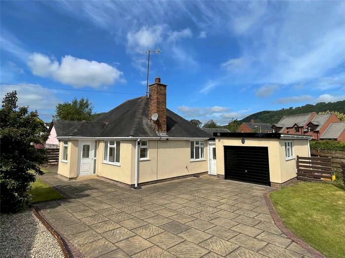 Houses for sale in Meifod, SY22, Powys