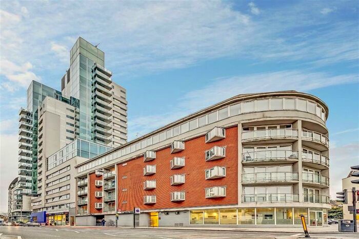 1 Bedroom Flat To Rent In Empire Square West, Empire Square, London, SE1