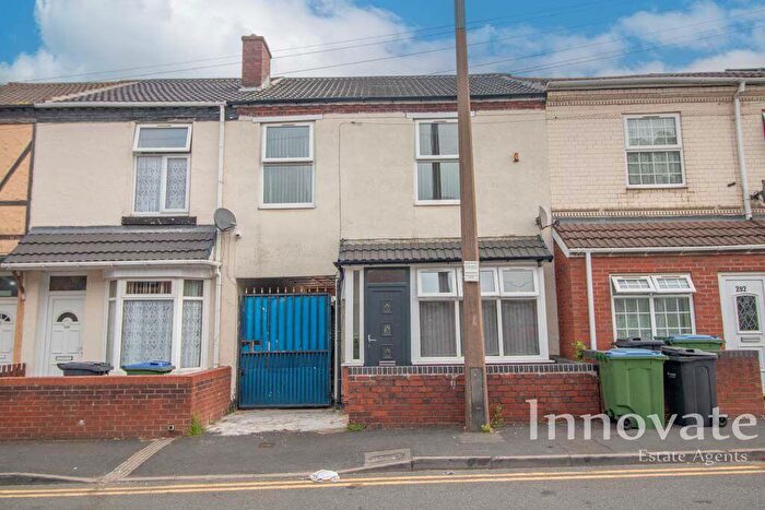 3 Bedroom Terraced House For Sale In Tat Bank Road, Oldbury, B68