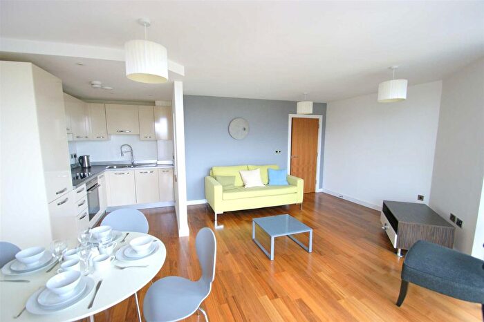 1 Bedroom Flat To Rent In Skyline, St Peters Street, Leeds, LS9