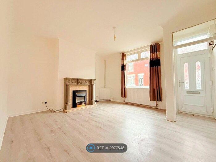 2 Bedroom Terraced House To Rent In Cygnet St, Wigan, WN3