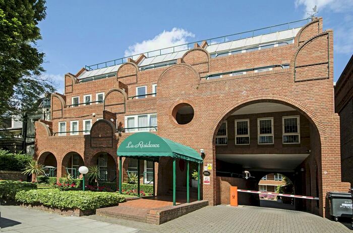 2 Bedroom Flat To Rent In Marlborough Place, St John's Wood, London, NW8