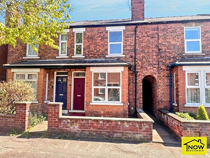 2 Bedroom Terraced House For Sale In Charles Street, Newark, Nottinghamshire., NG24