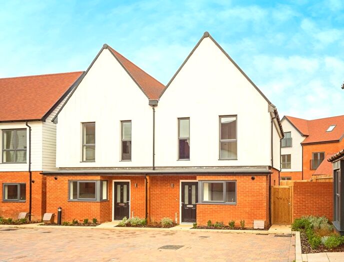 3 Bedroom Semi-Detached House For Sale In Chilmington Rise, Great Chart, Ashford, TN23