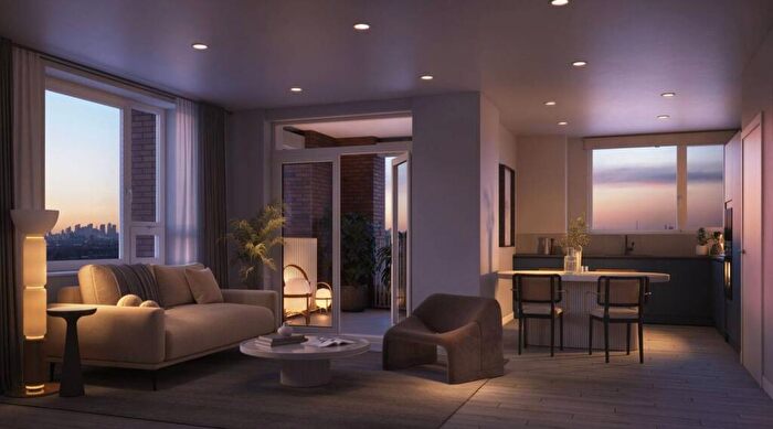 3 Bedroom Flat For Sale In Southmere, Abbey Wood, SE2