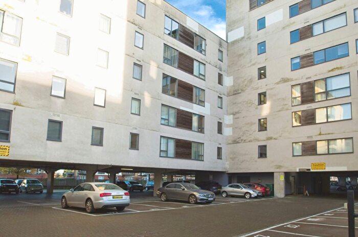 1 Bedroom Flat For Sale In Electra House, Falcon Drive, Cardifff, CF10