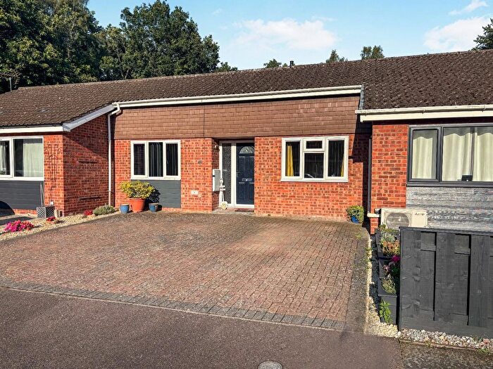 2 Bedroom Bungalow For Sale In Laburnum Avenue, Mildenhall, IP28