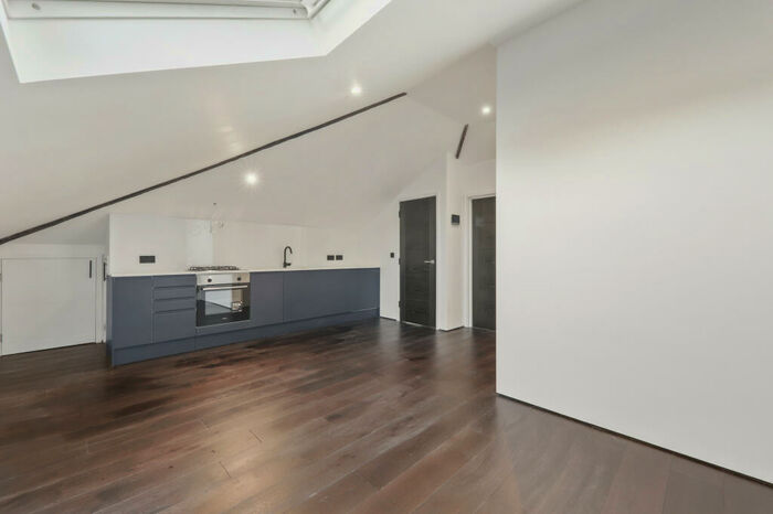 1 Bedroom Apartment To Rent In Southend Road, Beckenham, Kent, BR3