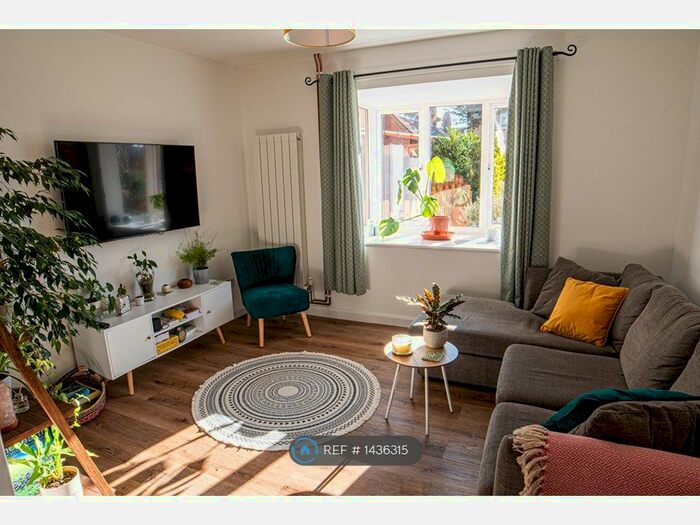 2 Bedroom Semi-Detached House To Rent In The Rowans, Milton, Cambridge, CB24