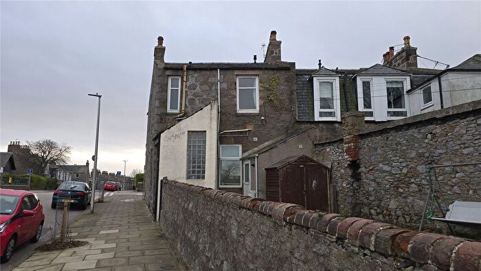 3 Bedroom Flat For Sale In Sunnyside Road, Aberdeen, AB24
